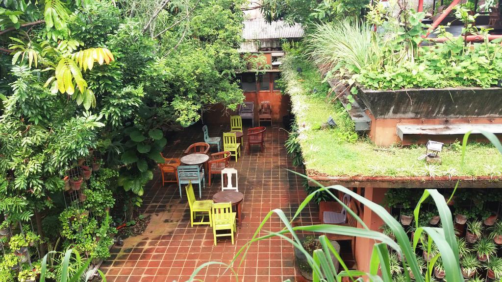 Rumah Turi Eco Boutique Hotel Solo Exteriör bild